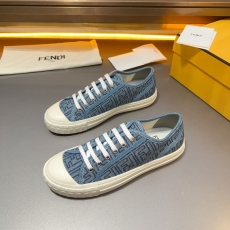 Fendi Low Shoes